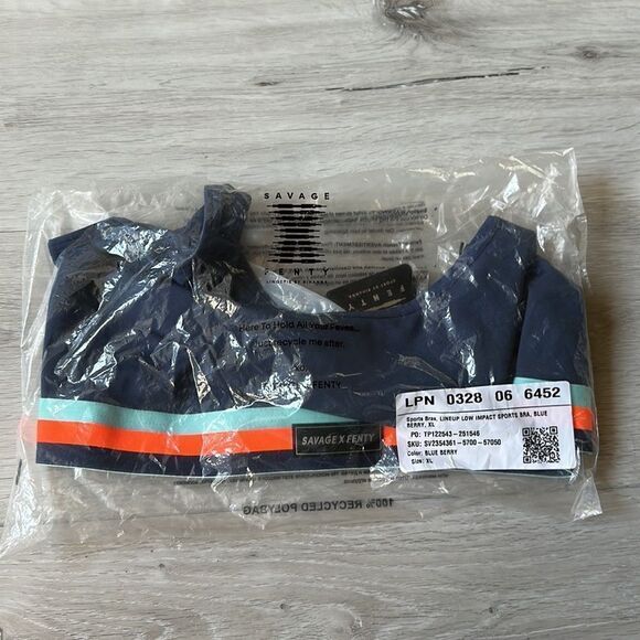 Savage x Fenty Lineup Low-Impact‎ Sport Bra Blue/Orange XL Blue Berry NWT IN PKG - Picture 5 of 7
